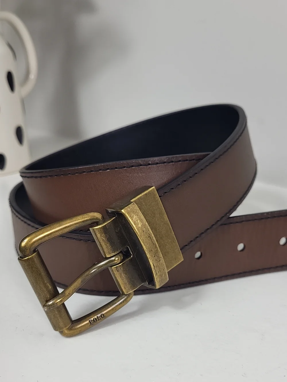 Polo by Ralph Lauren Reversible Black/Brown Leather Belt with Brass Buckle.